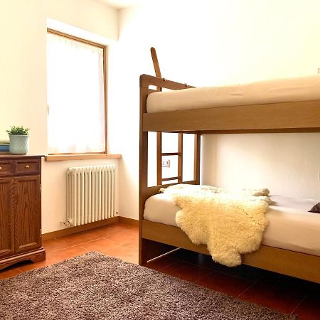 איזולצ'יה Cima De' Piazzi Apartment 2 מראה חיצוני תמונה